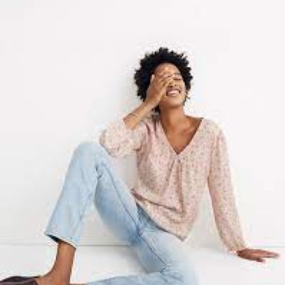 Madewell Satin Puff Sleeve V-Neck Top in Baby Breath Size XS - Picture 14 of 14